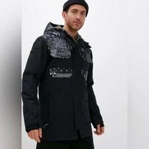 DC Haven Men’s Insulated Snowboarding Jacket Medium